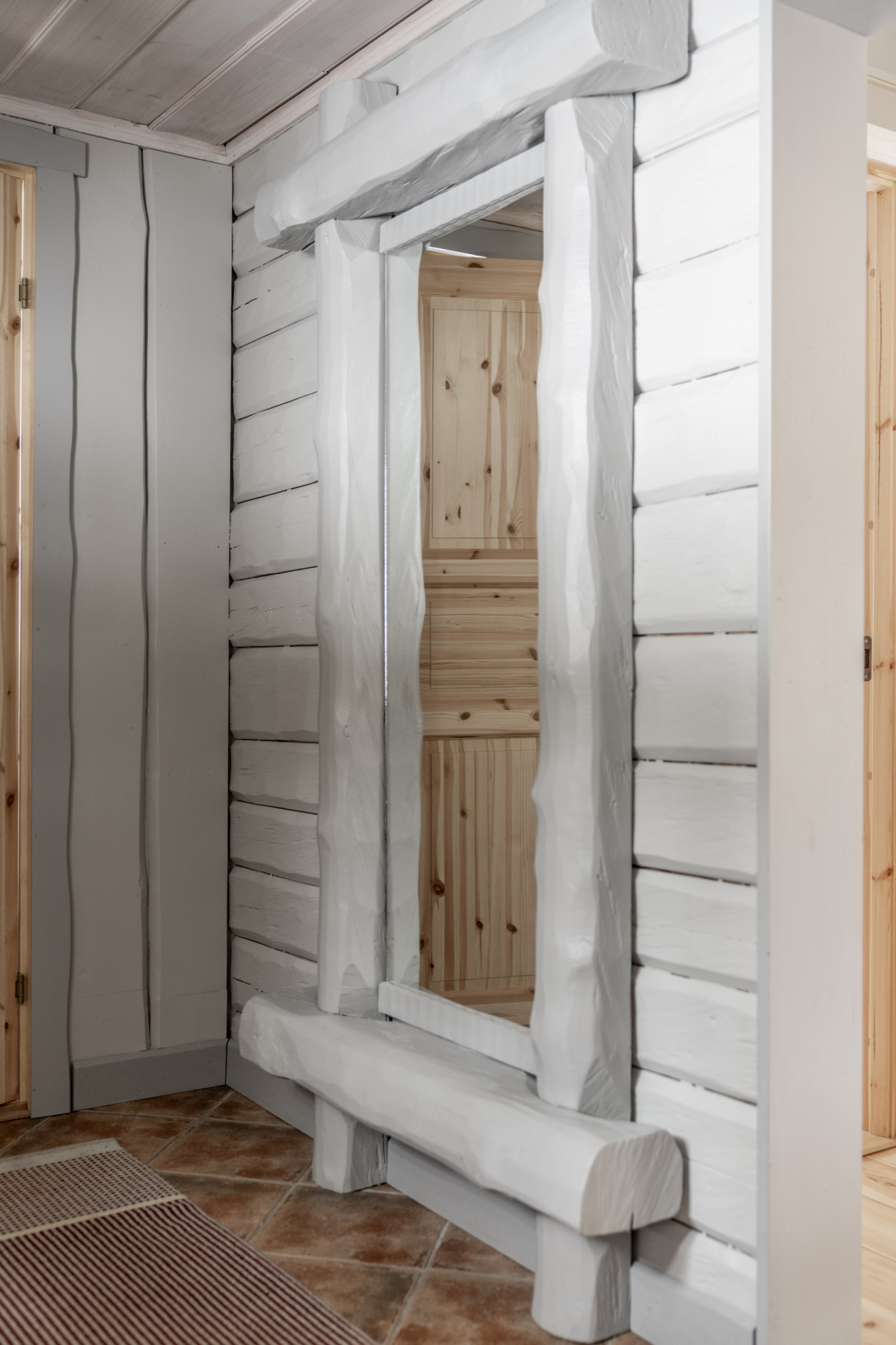Entréplan huvudbyggnad Lidvägen 11