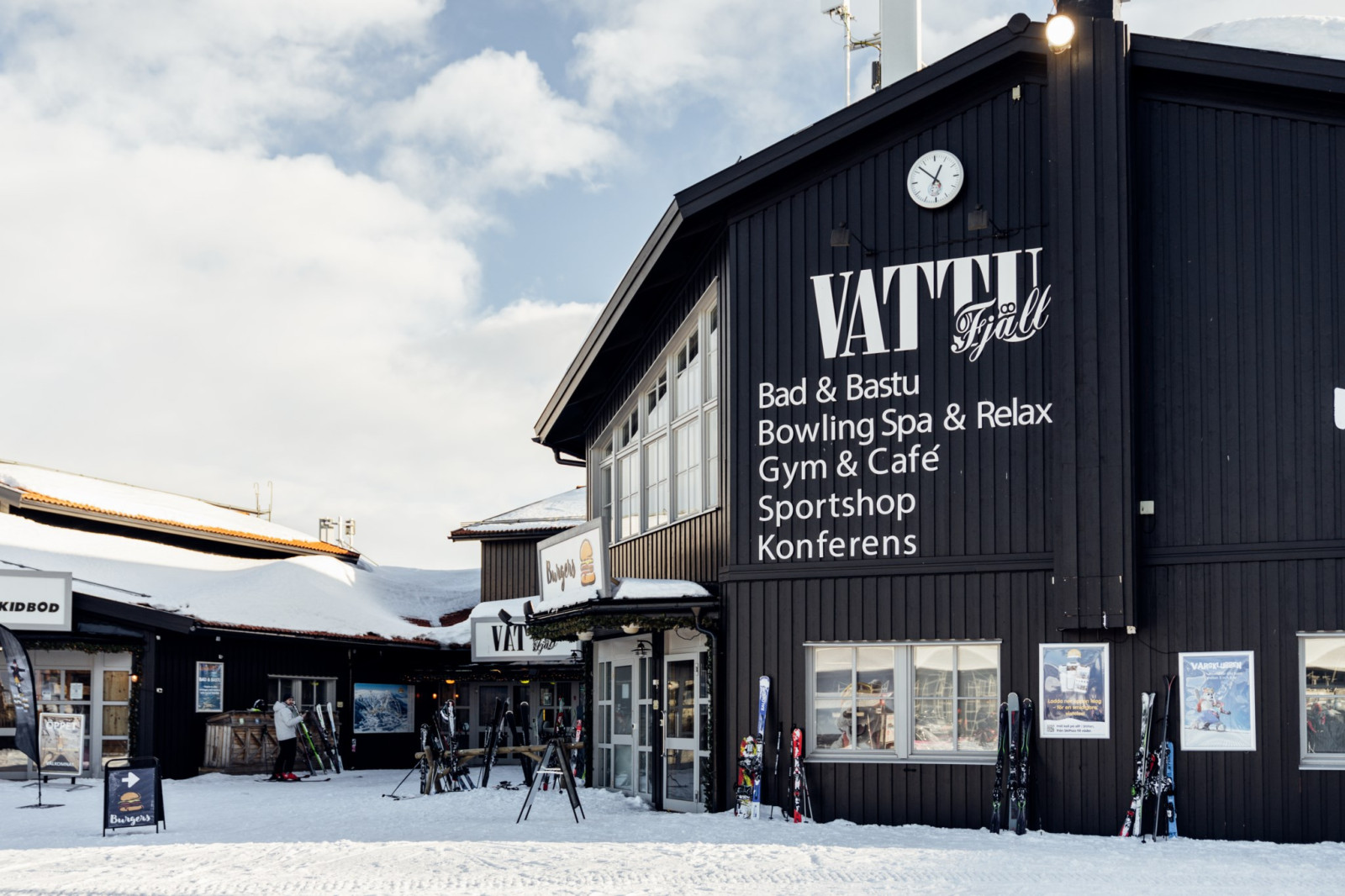  Stöten Mitt 143
