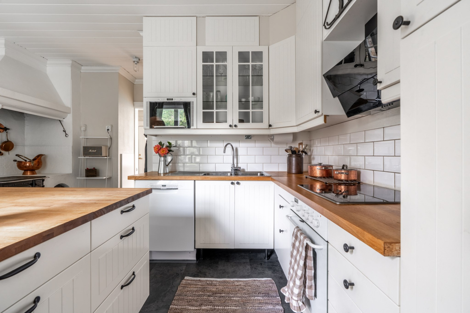  Gammelvägen 83, Livgården