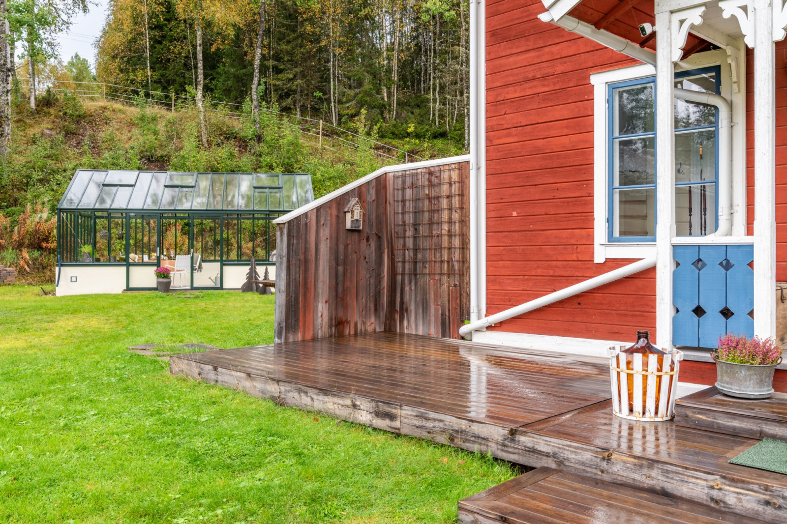  Gammelvägen 83, Livgården