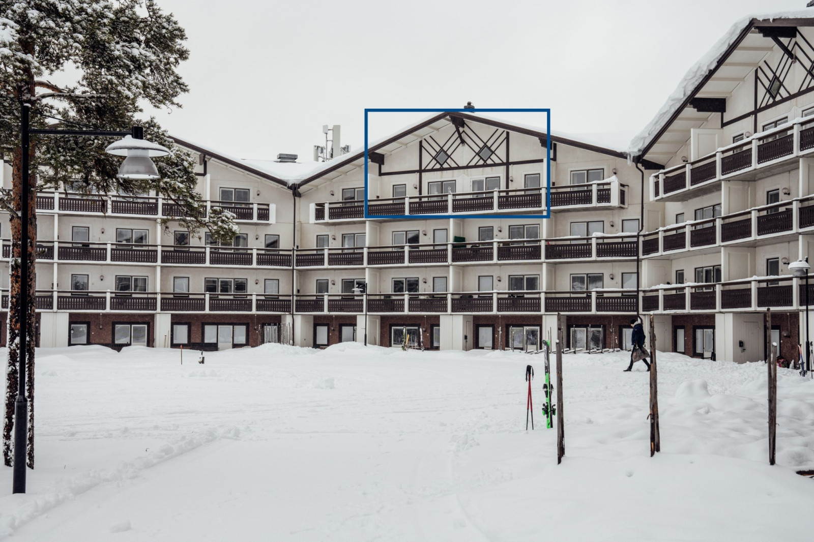  Hundfjällscenter 411