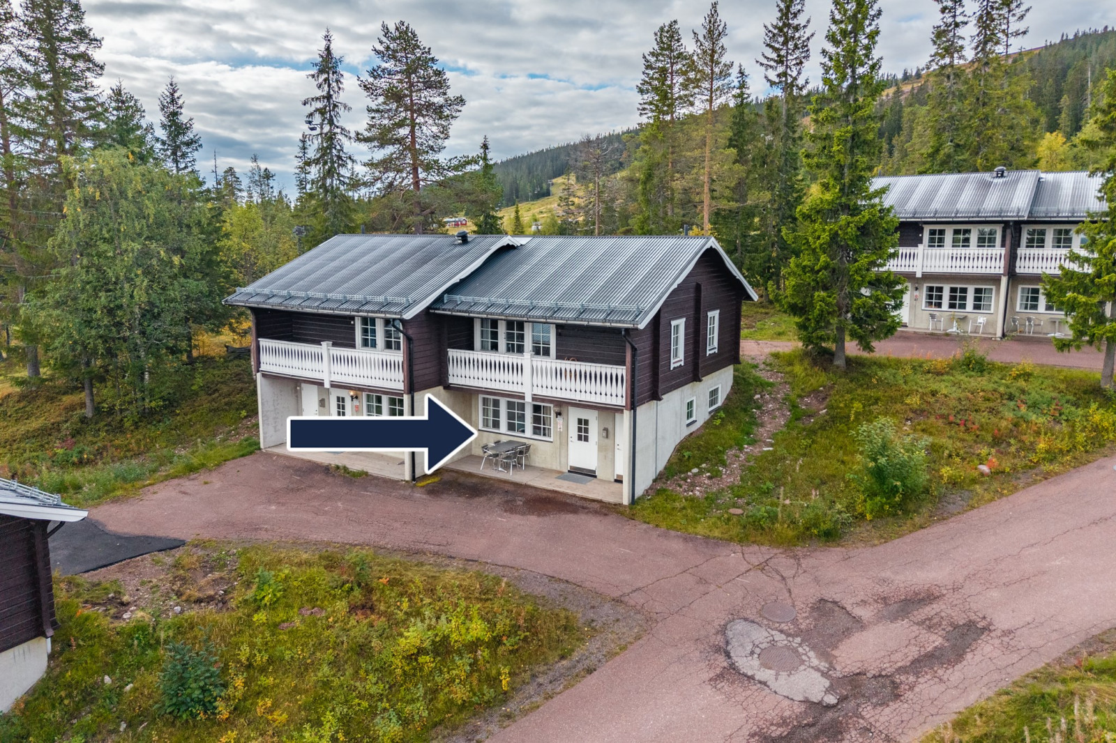  Lindvallen Gula byn 403C