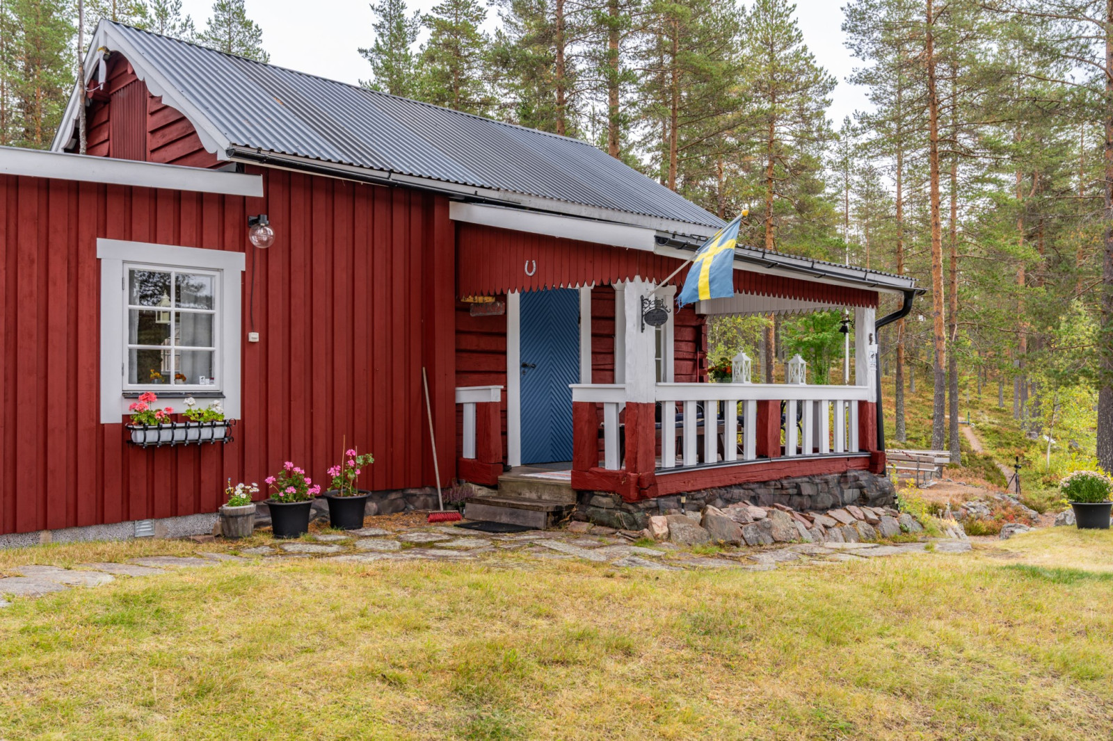  Hållsäterdammen 9