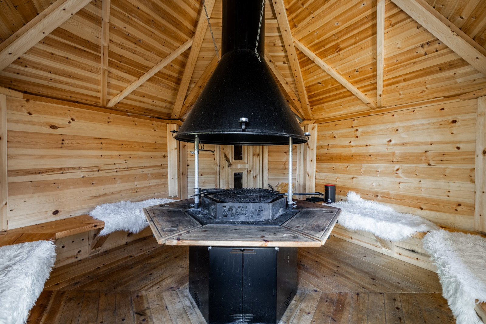 Fjösstigen 15